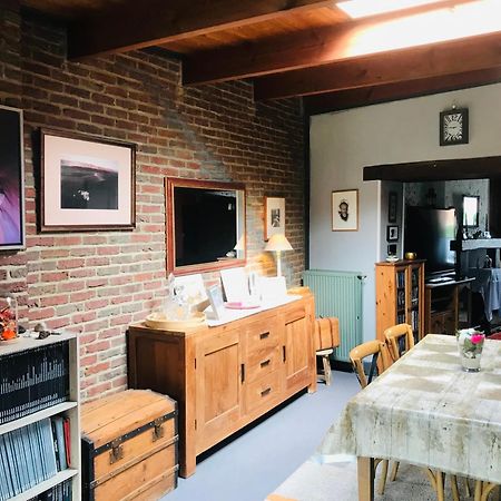 Le Samson Villa Nameche Eksteriør billede