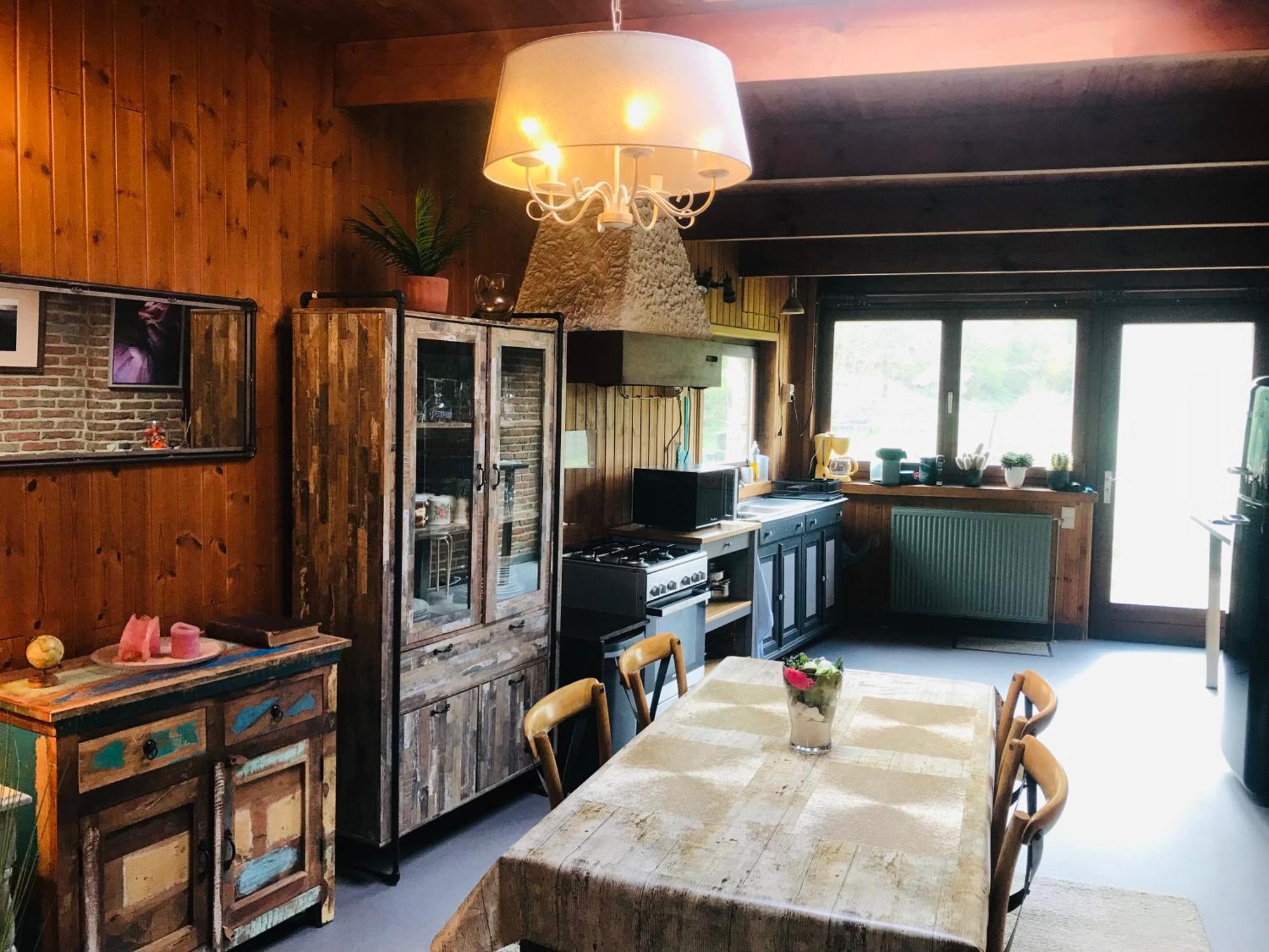 Le Samson Villa Nameche Eksteriør billede